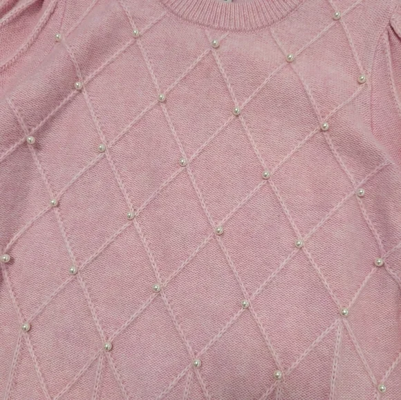 Cozy Pink Pearl Puff Sleeve Sweater | Winter Outfit Holiday Party Chic – Size M - Picture 5 of 16